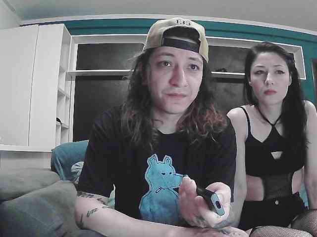 Model: sapphirevelvet