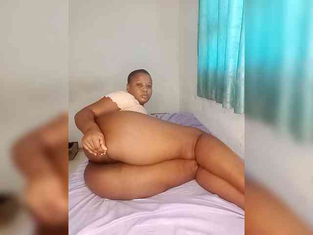MandyJ webcam