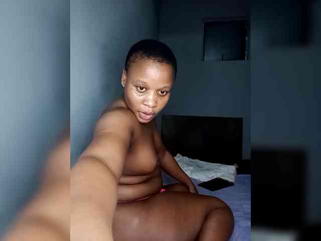 MandyJ webcam