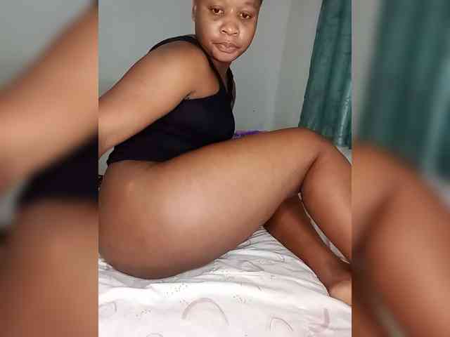 MandyJ webcam