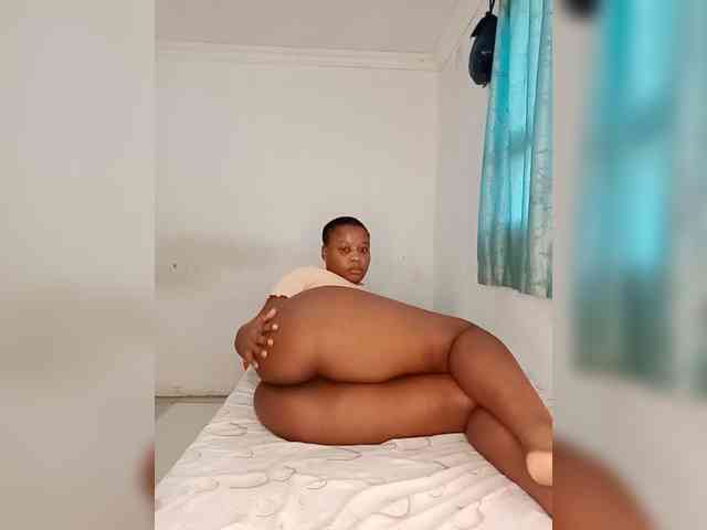 MandyJ webcam