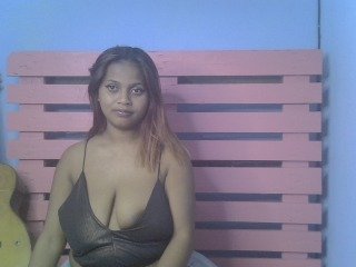 Bellalabelle's Live Webcam