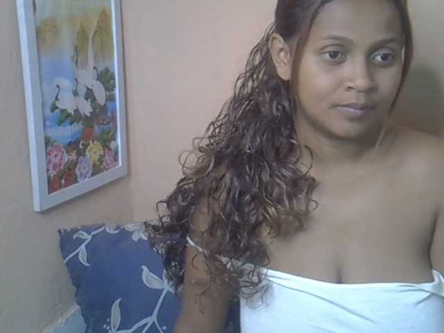 Bellalabelle live cam on BongaCams
