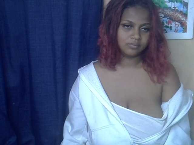 Bellalabelle live cam on BongaCams