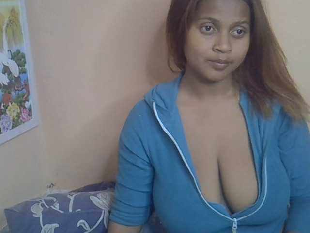 Bellalabelle live webcam show