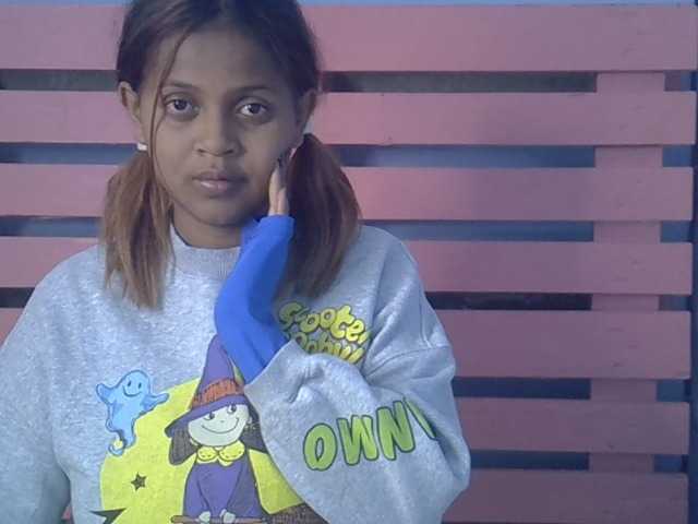 Bellalabelle live cam on BongaCams