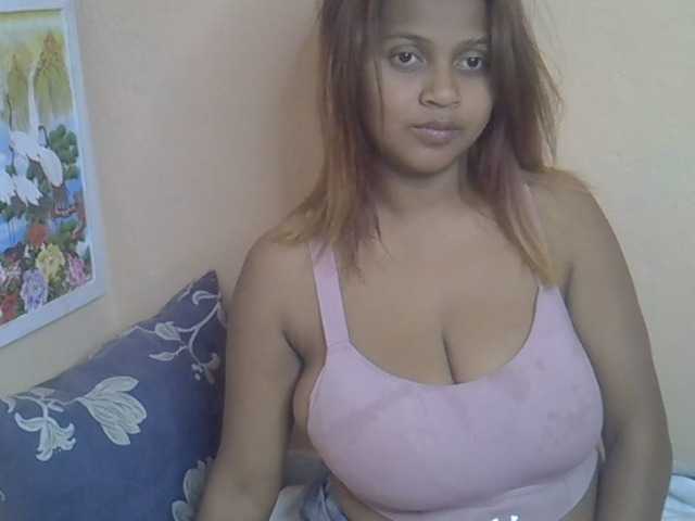 Bellalabelle live cam on BongaCams