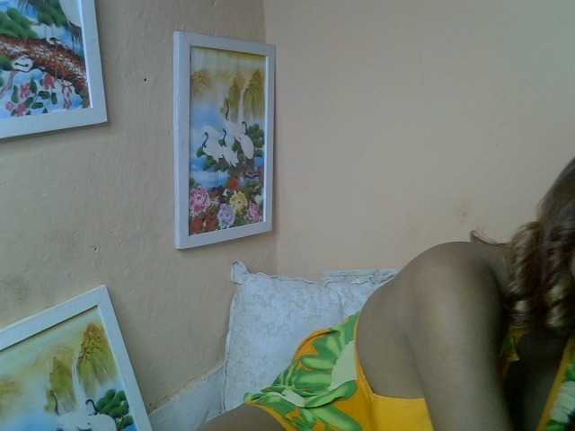 Bellalabelle live cam on BongaCams