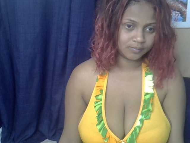 Bellalabelle live cam on BongaCams