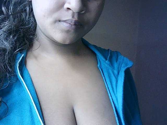 Bellalabelle live cam on BongaCams