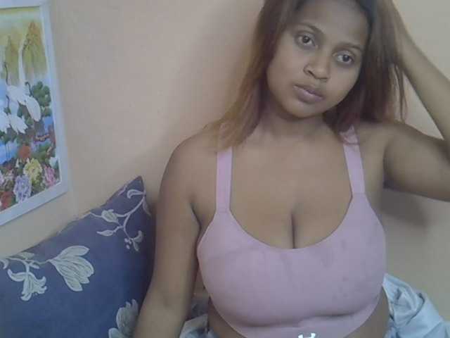 Bellalabelle live webcam show
