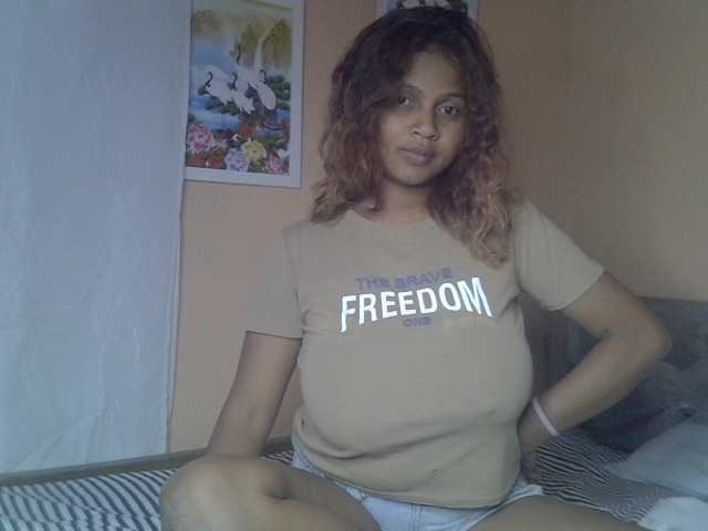 Bellalabelle live cam on BongaCams