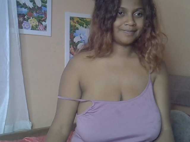 Bellalabelle live cam on BongaCams