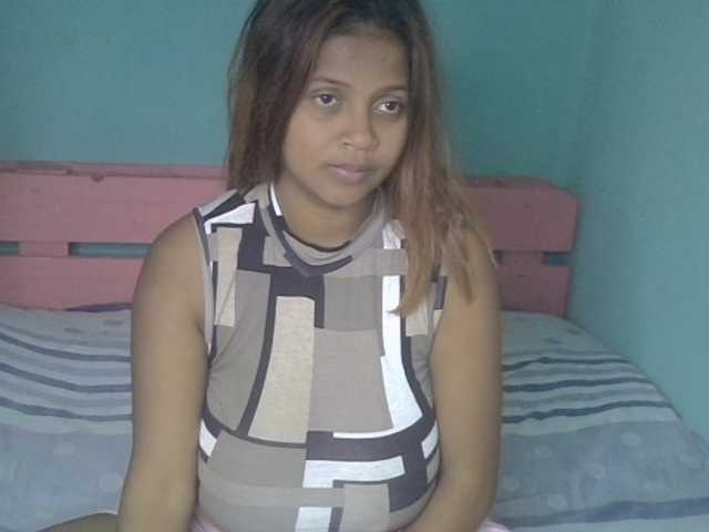 Bellalabelle live cam on BongaCams