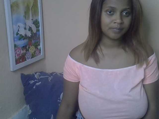 Bellalabelle live cam on BongaCams