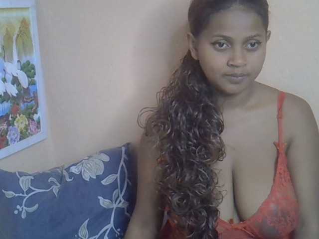 Bellalabelle live cam on BongaCams
