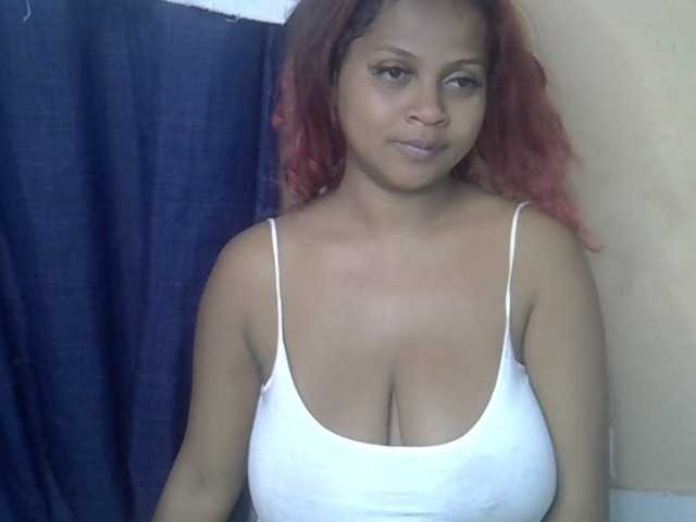 Bellalabelle live cam on BongaCams