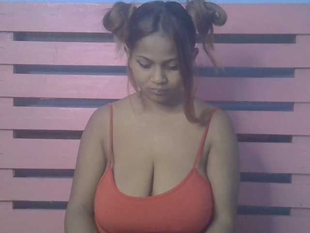 Bellalabelle webcam