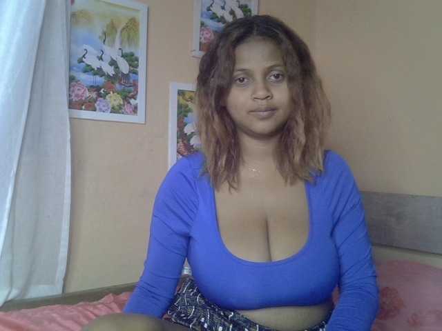 Bellalabelle live cam on BongaCams
