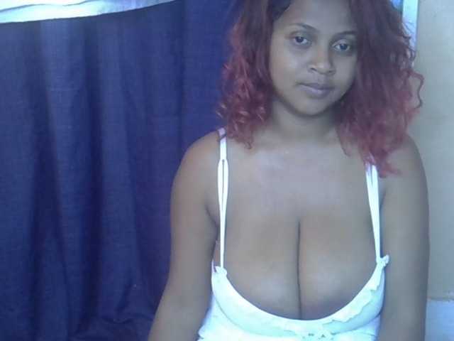 Bellalabelle live cam on BongaCams