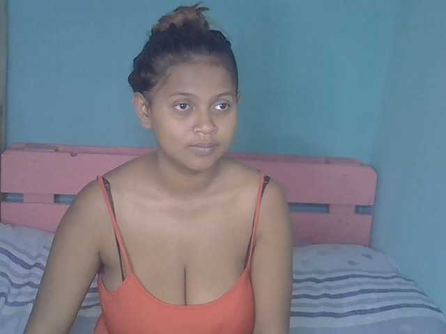 Bellalabelle live cam on BongaCams