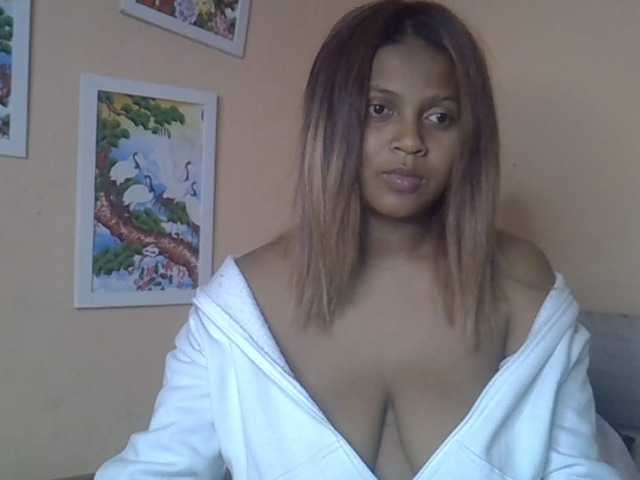 Bellalabelle live cam on BongaCams