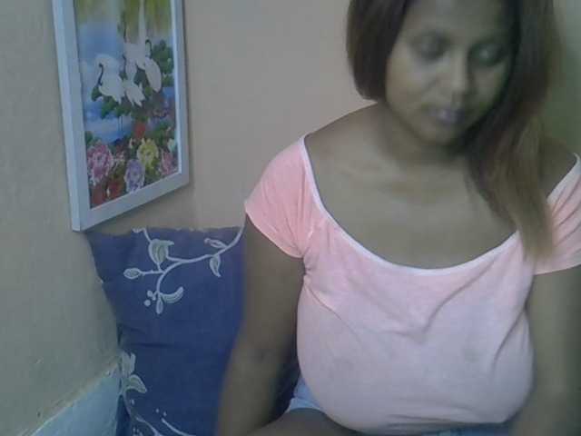 Bellalabelle live cam on BongaCams