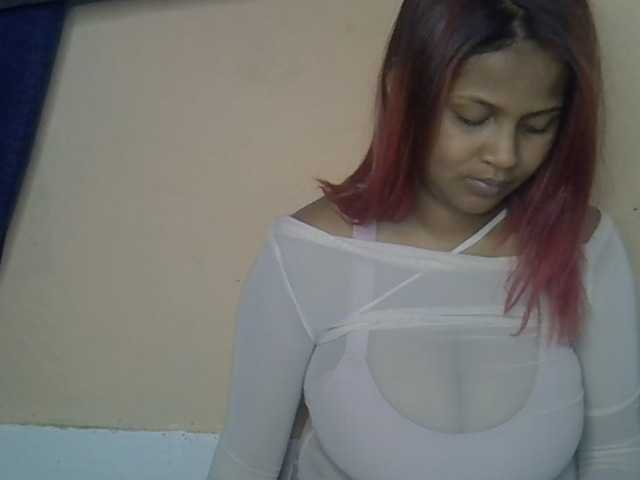 Bellalabelle live cam on BongaCams