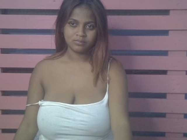 Bellalabelle live cam on BongaCams