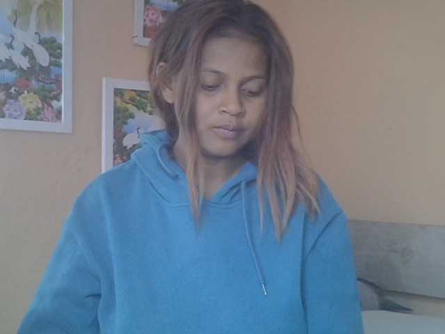 Bellalabelle live cam on BongaCams