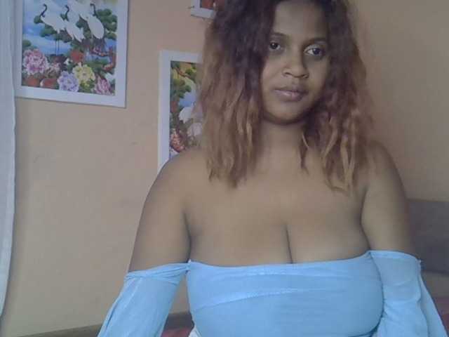 Bellalabelle live cam on BongaCams