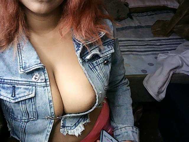 Bellalabelle live cam on BongaCams