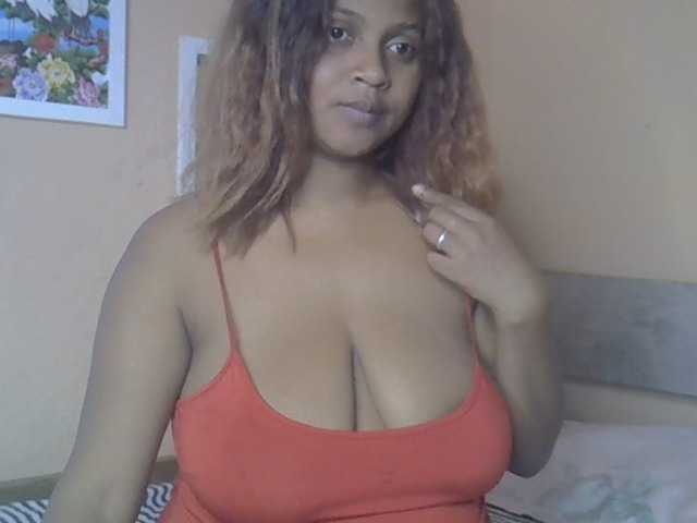 Bellalabelle live cam on BongaCams