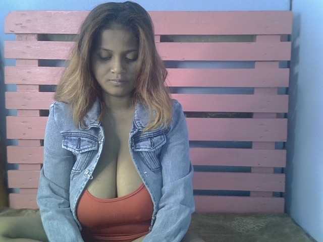 Bellalabelle live cam on BongaCams