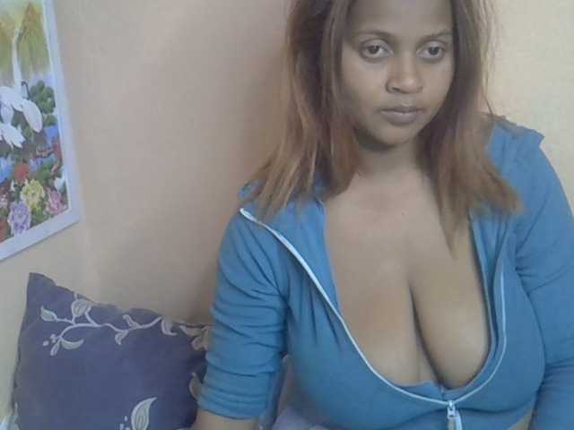 Bellalabelle live webcam show