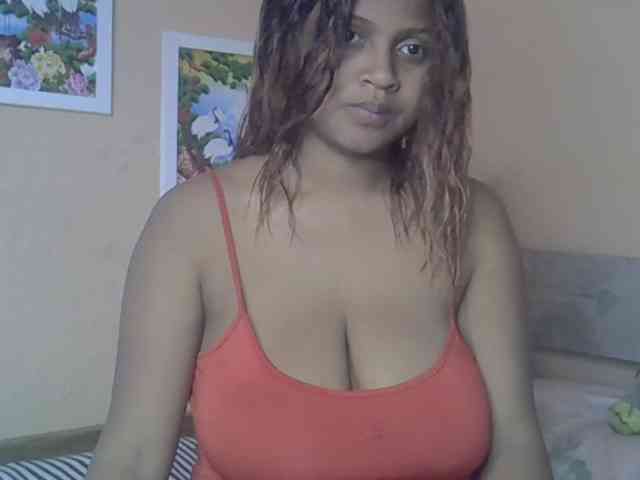 Bellalabelle webcam