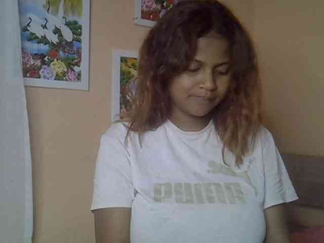 Bellalabelle webcam