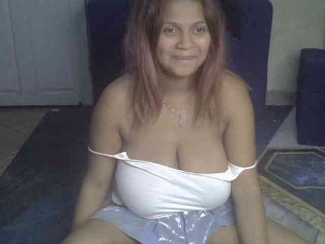 Bellalabelle webcam