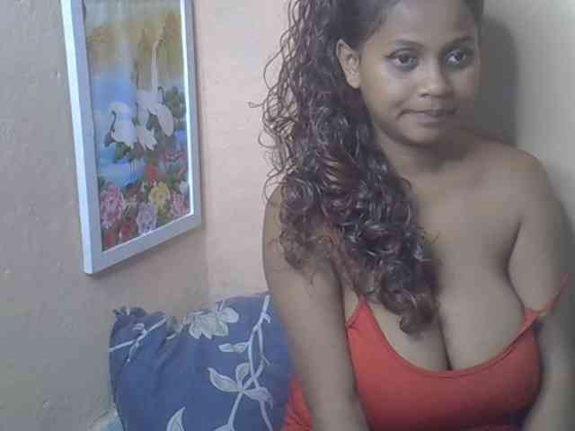 Bellalabelle webcam