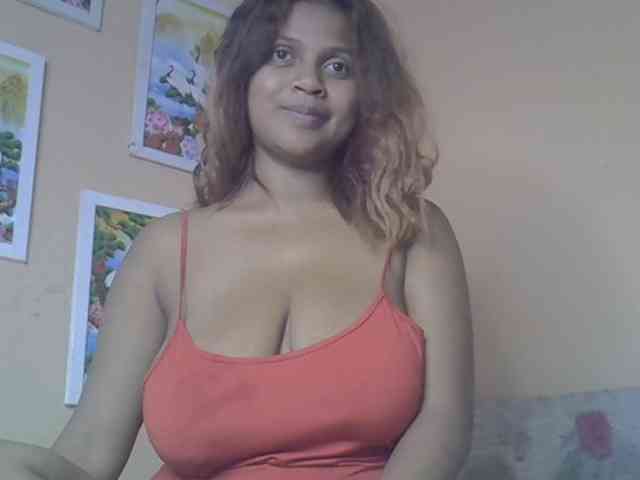 Bellalabelle webcam