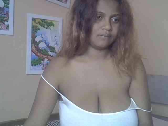 Bellalabelle webcam
