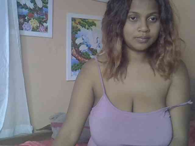 Bellalabelle webcam