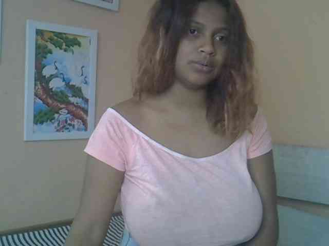 Bellalabelle webcam