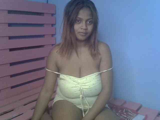 Bellalabelle webcam