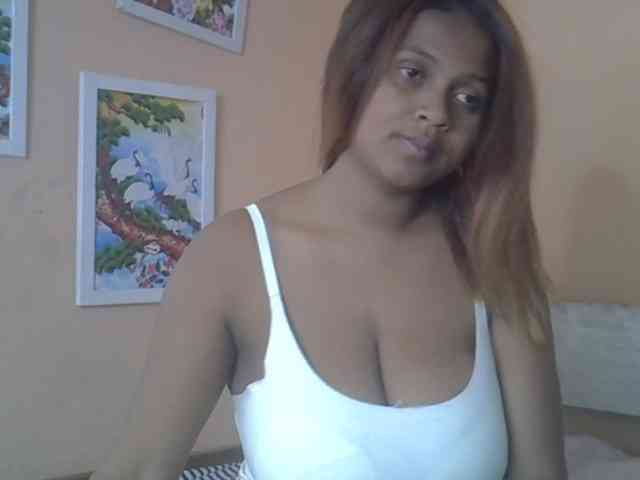 Bellalabelle webcam
