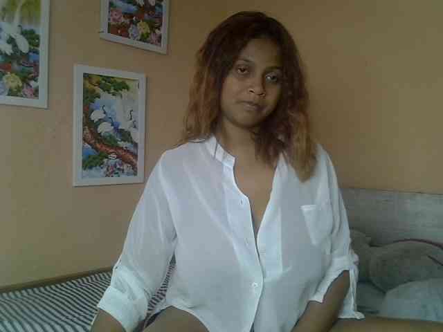 Bellalabelle webcam