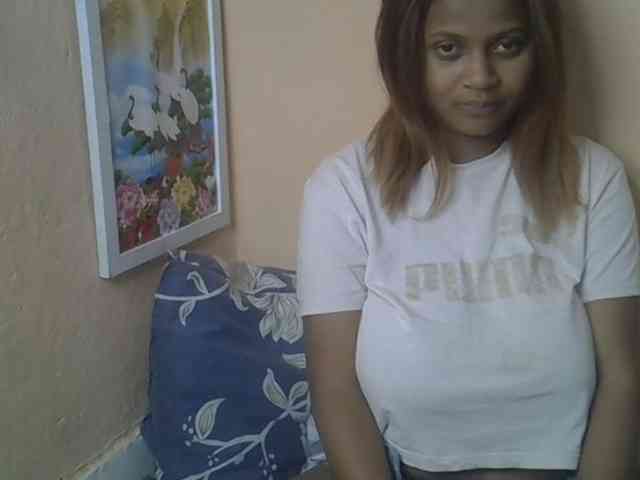 Bellalabelle webcam