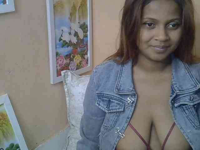 Bellalabelle webcam