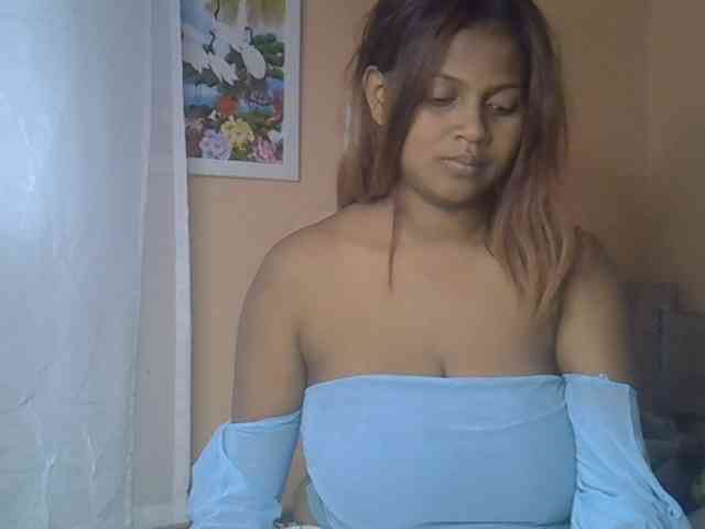 Bellalabelle webcam
