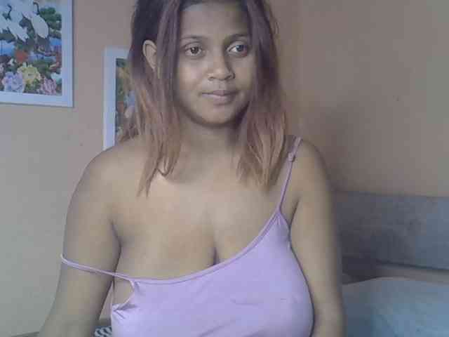 Bellalabelle webcam